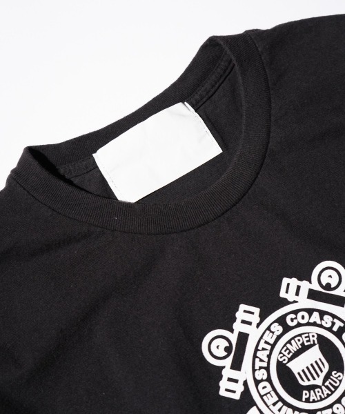 made in standard (メイドインスタンダード)の「MADE IN STANDARD / メイドインスタンダード USCG TEE ユーエスコーストガード(Tシャツ/カットソー・メンズ・アッシュグレー/ブラック・LARGE/X-LARGE/MEDIUM)」の5枚目の写真