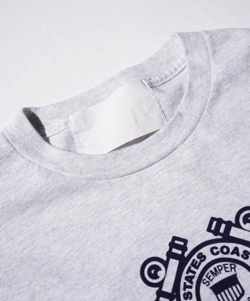 made in standard (メイドインスタンダード)の「MADE IN STANDARD / メイドインスタンダード USCG TEE ユーエスコーストガード(Tシャツ/カットソー・メンズ・アッシュグレー/ブラック・LARGE/X-LARGE/MEDIUM)」の11枚目の写真