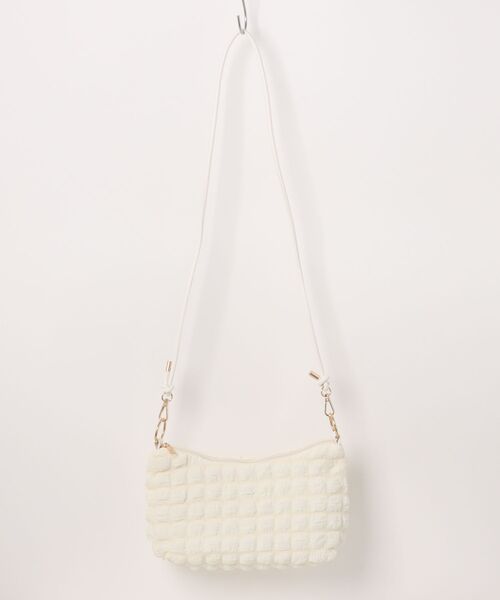 GORGE(ゴージ)の「《ふわもこ質感》レディース バブルショルダー バッグ ショルダーバッグ 2WAY 春夏秋冬(ショルダーバッグ・レディース・アイボリー/ブラック/ブラウン・F)」の2枚目の写真