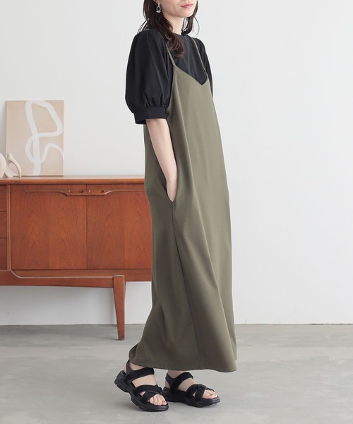 n'OrLABEL(ノアールレーベル)の「【接触冷感】タックパフスリーブカットソー(Tシャツ/カットソー・レディース・ブラック/イエロー/ライトグレー/ブルー・1/2)」の10枚目の写真