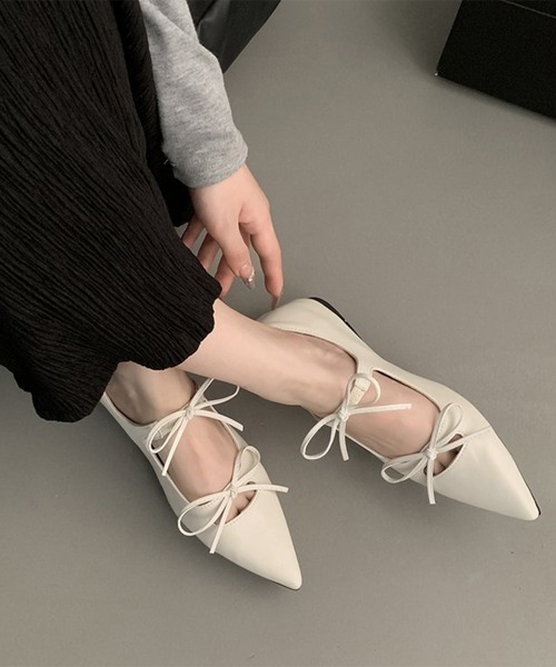 Miniministore（ミニミニストア）の「ダブルリボンパンプス美脚ポインテッドトゥ（パンプス・レディース・ブラック/シルバー/アイボリー・24.5cm/24.0cm/23.5cm/23.0cm/22.5cm）」の11枚目の写真