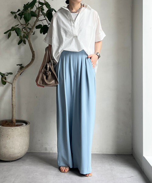 DouDou（ドゥドゥ）の「バックシャーリングスキッパーシャツ（シャツ/ブラウス・レディース・ホワイト/ボルドー/ブラック/グレイッシュベージュ・FREE）」の20枚目の写真