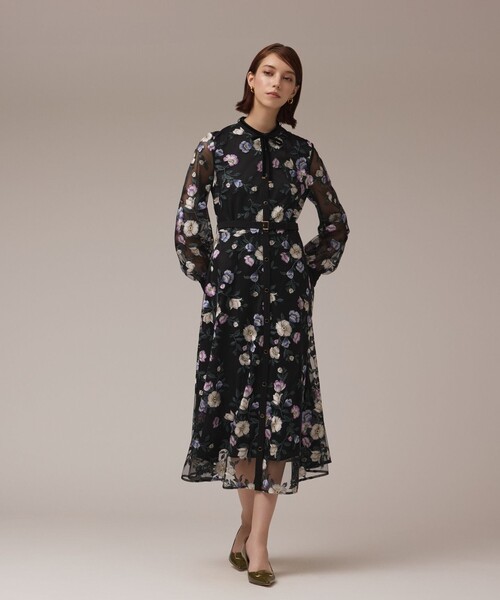 マルチ刺繍フレアワンピース（ワンピース）｜GRACE CONTINENTAL