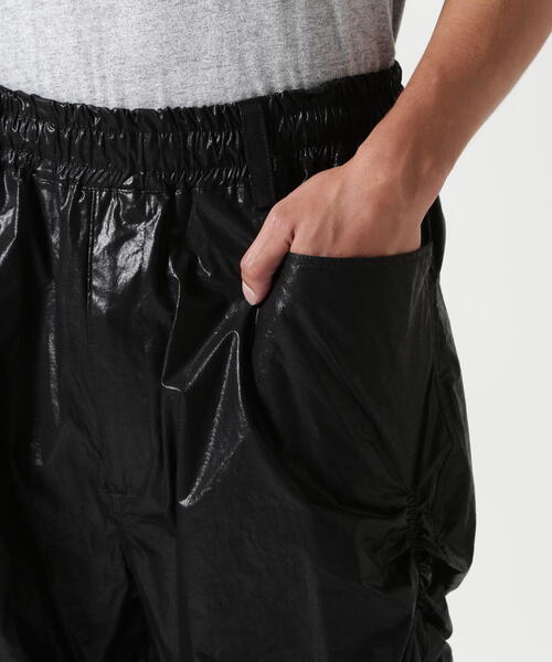 ROYAL FLASH（ロイヤルフラッシュ）の「A.F ARTEFACT/エーエフ・アーティファクト/Coating Random Gather Wide Pant（その他パンツ・メンズ・ブラック・2/3）」の6枚目の写真