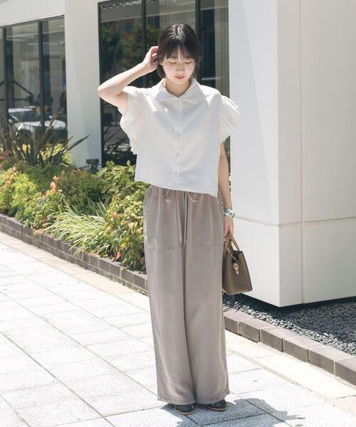 ITEMS URBANRESEARCH(アイテムズ アーバンリサーチ)の「フリルリネンショートブラウス(シャツ/ブラウス・レディース・ブラック/ストライプ/ホワイト・FREE)」の21枚目の写真