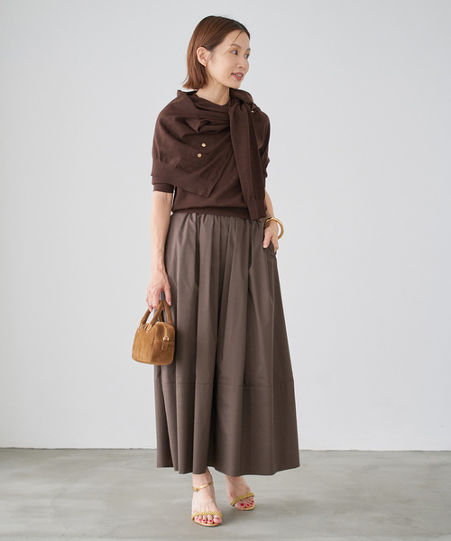 IENA(イエナ)の「タフタトリミングスカート(スカート・レディース・ブラウン/ネイビー/ボルドー・34/36/38)」の4枚目の写真