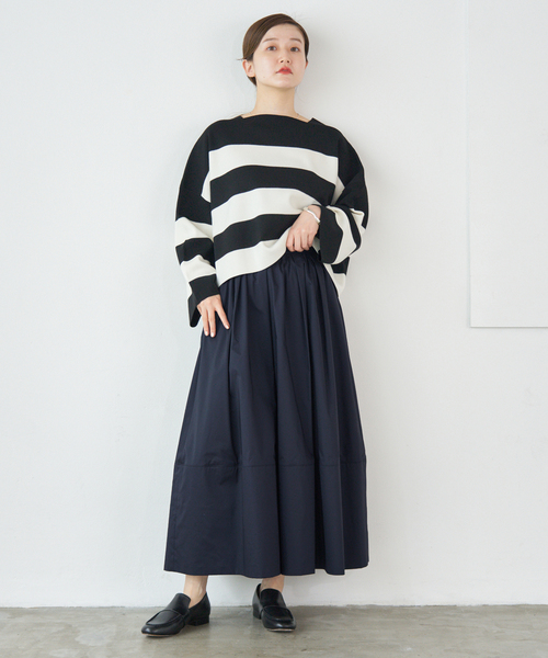 IENA(イエナ)の「タフタトリミングスカート(スカート・レディース・ブラウン/ネイビー/ボルドー・34/36/38)」の8枚目の写真