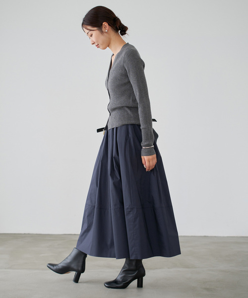 IENA(イエナ)の「タフタトリミングスカート(スカート・レディース・ブラウン/ネイビー/ボルドー・34/36/38)」の9枚目の写真