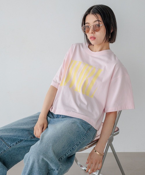 BAYFLOW(ベイフロー)の「シンプルロゴショートTシャツ(Tシャツ/カットソー・レディース・ライトピンク/ライトブルー/オフホワイト/ライトイエロー・FREE)」の1枚目の写真