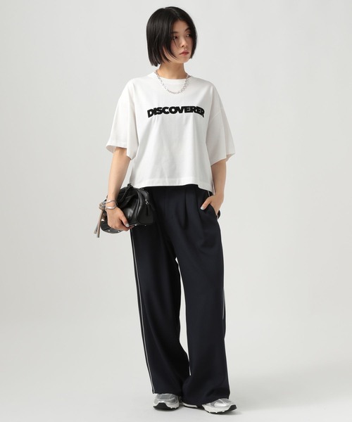 BAYFLOW(ベイフロー)の「シンプルロゴショートTシャツ(Tシャツ/カットソー・レディース・ライトピンク/ライトブルー/オフホワイト/ライトイエロー・FREE)」の5枚目の写真