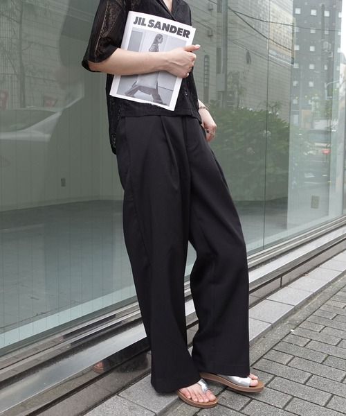 CORNERS（コーナーズ）の「ツイル バックゴム ストレート パンツ（スラックス・レディース・グレー/ブラック/グレイッシュベージュ・マルチサイズ）」の12枚目の写真