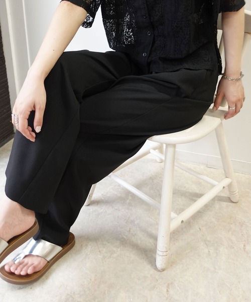 CORNERS（コーナーズ）の「ツイル バックゴム ストレート パンツ（スラックス・レディース・グレー/ブラック/グレイッシュベージュ・マルチサイズ）」の16枚目の写真