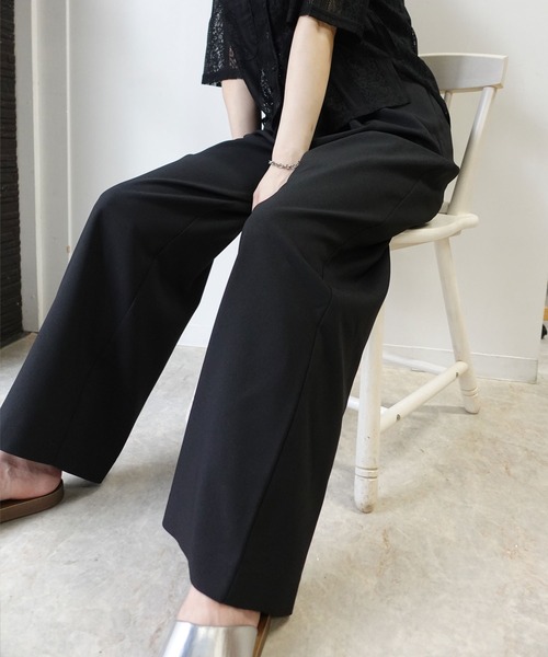 CORNERS（コーナーズ）の「ツイル バックゴム ストレート パンツ（スラックス・レディース・グレー/ブラック/グレイッシュベージュ・マルチサイズ）」の18枚目の写真