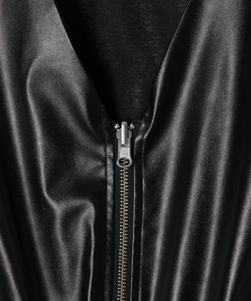 LEPSIM(レプシィム)の「リバーシブルチュールフェイクレザーベスト 575770(その他アウター・レディース・ブラウン/カーキ/ブラック・FREE)」の18枚目の写真