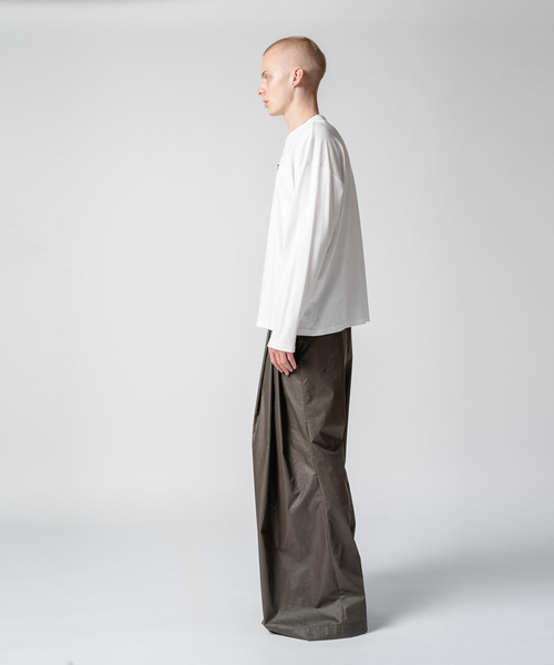 yoshiokubo（ヨシオクボ）の「yoshiokubo ヨシオクボ / MEDICINE FILM PKT L/S T フィルムポケットロンT / YKF25109（Tシャツ/カットソー・メンズ・ホワイト/ブラック・2/3/1）」の4枚目の写真