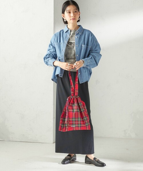 SHIPS（シップス）の「2WAY ドローストリング トート バッグ（トートバッグ・レディース・レッド/ブラウン/シルバー/ネイビー・ONE SIZE）」の17枚目の写真