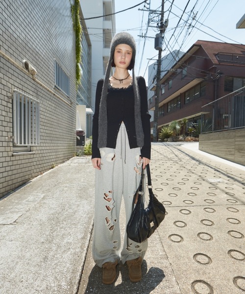 SLY（スライ）の「LACE DOCKING FRONT BUTTON TOPS レース ドッキング フロントボタン トップス 秋服 冬服（ニット/セーター・レディース・アイボリー/ブラック/杢グレー・FREE）」の20枚目の写真