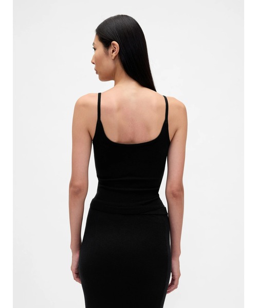 GAP(ギャップ)の「CashSoft カシミヤタッチ ストレッチ クロップド タンクトップ(ニット/セーター・レディース・ブラック/アイボリー/ブルー/グレー・S/M/L/XL/XS/XXS)」の17枚目の写真