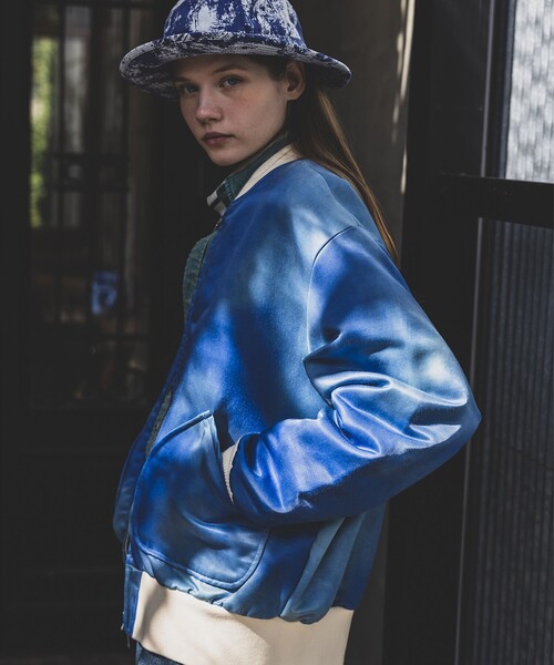 BEAMS PLUS（ビームスプラス）の「MIL Hat Herringbone on Paint Print（ハット・メンズ・オリーブ/グレー/ブルー・ONE SIZE）」の7枚目の写真