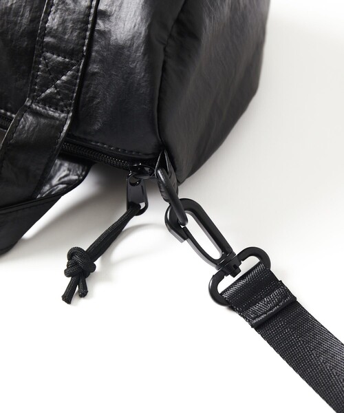 UMBRO(アンブロ)の「UMBRO/アンブロ 【新色追加】SP Coating Nylon Mini Boston Bag/別注 コーティングナイロン ミニボストンバッグ(ショルダーバッグ・メンズ・チャコールグレー/バーガンディー/ブラック/ホワイト/ベージュ・ONE SIZE)」の13枚目の写真