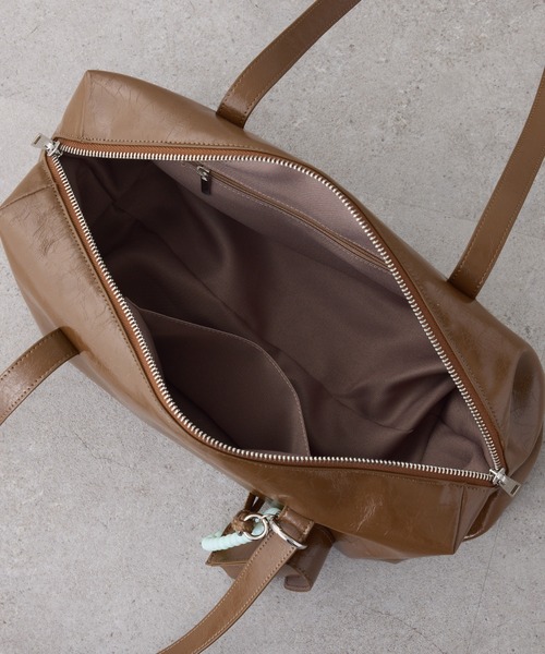 PAPILLONNER（パピヨネ）の「チャーム付きボストンバッグ（ボストンバッグ・レディース・アイボリー/ブラウン・FREE）」の14枚目の写真