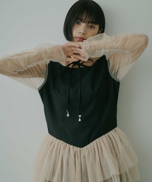 VIOLETTA（ヴィオレッタ）の「チョーカー付きチュールスリーブドレス