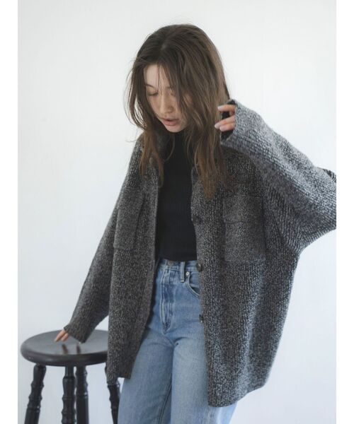 Ungrid（アングリッド）の「カラーネップニットカーディガン（カーディガン/ボレロ・レディース・ブラウン/チャコールグレー・FREE）」の7枚目の写真