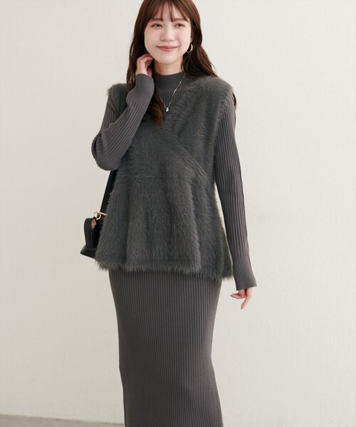 【新品◎】natural couturフェザーペプラムベストリブタイトワンピース natural couture ワンピース フェザーペプラムベスト+リブタイト