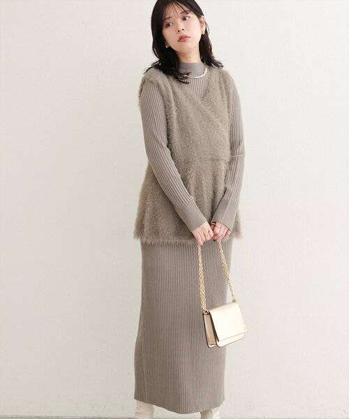 natural couture（ナチュラルクチュール）の「フェザーペプラムベスト+リブタイトワンピースSET（ワンピース・レディース・ベージュ/モカ/チャコールグレー/アイボリー・MEDIUM/LARGE）」の15枚目の写真