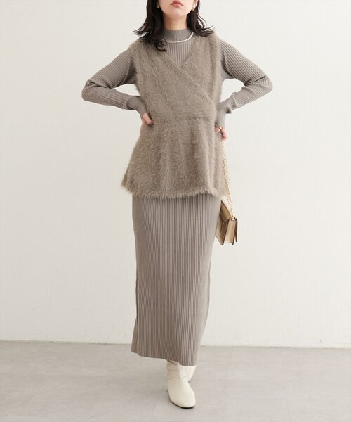 natural couture（ナチュラルクチュール）の「フェザーペプラムベスト+