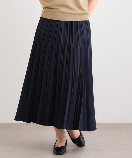 LAURA ASHLEY(ローラアシュレイ)の「【洗える/ストレッチツイル/ウエストゴム】プリーツスカート(スカート・レディース・ネイビー/ブラウン系その他2・38/40)」の2枚目の写真