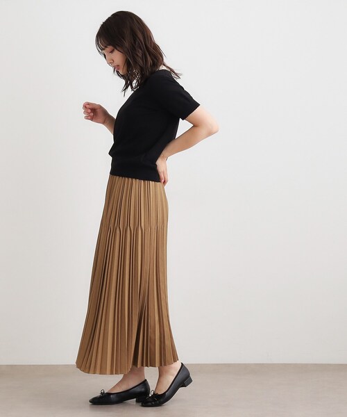 LAURA ASHLEY(ローラアシュレイ)の「【洗える/ストレッチツイル/ウエストゴム】プリーツスカート(スカート・レディース・ネイビー/ブラウン系その他2・38/40)」の5枚目の写真