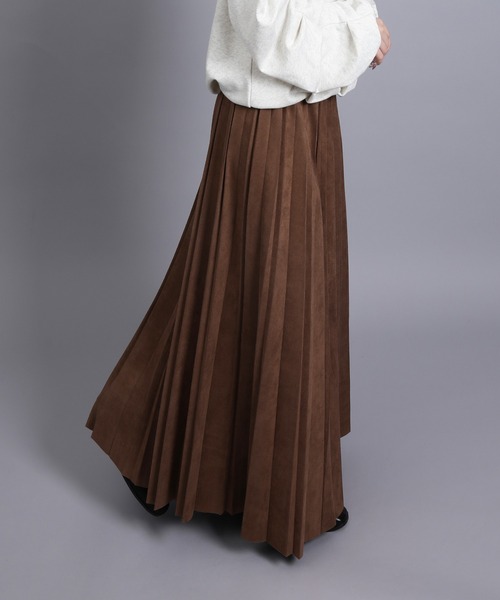 aimoha(アイモハ)の「カットスエードプリーツスカート(スカート・レディース・ブラウン/グレー/アイボリー/ブラック・FREE)」の14枚目の写真