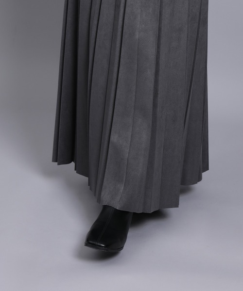 aimoha(アイモハ)の「カットスエードプリーツスカート(スカート・レディース・ブラウン/グレー/アイボリー/ブラック・FREE)」の6枚目の写真