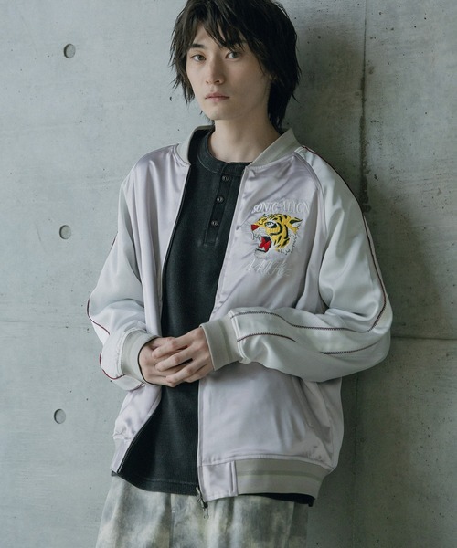 RATTLE TRAP(ラトルトラップ)の「リバーシブルスカジャン(ブルゾン・メンズ・ブラック/オフホワイト・M/L)」の9枚目の写真
