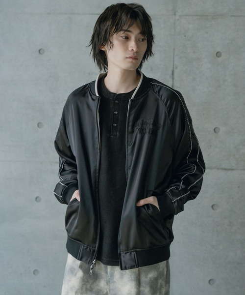 RATTLE TRAP(ラトルトラップ)の「リバーシブルスカジャン(ブルゾン・メンズ・ブラック/オフホワイト・M/L)」の13枚目の写真