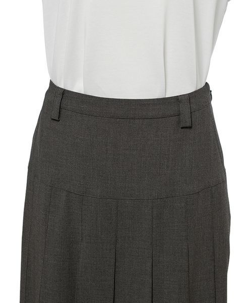 Mila Owen（ミラオーウェン）の「ウエストヨークプリーツスカート（スカート・レディース・グレー/ベージュ/マスタード・0/1）」の9枚目の写真