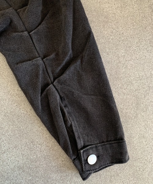 lilful（リルフル）の「クロップド丈 袖ギャザー デニムジャケット（ブルゾン・レディース・ブラック・M/L）」の11枚目の写真