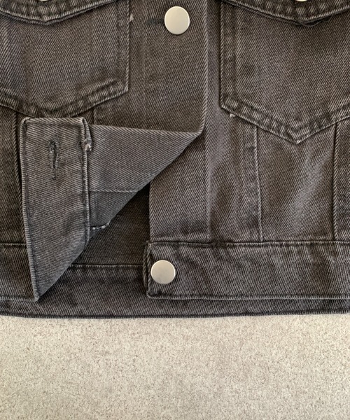 lilful（リルフル）の「クロップド丈 袖ギャザー デニムジャケット（ブルゾン・レディース・ブラック・M/L）」の10枚目の写真