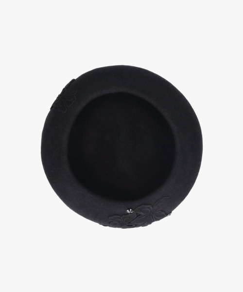 Athena New York(アシーナニューヨーク)の「Athena New York AmandaBeret Butterfly / アシーナニューヨーク(ハンチング/ベレー帽・レディース・ブラック・57cm)」の6枚目の写真