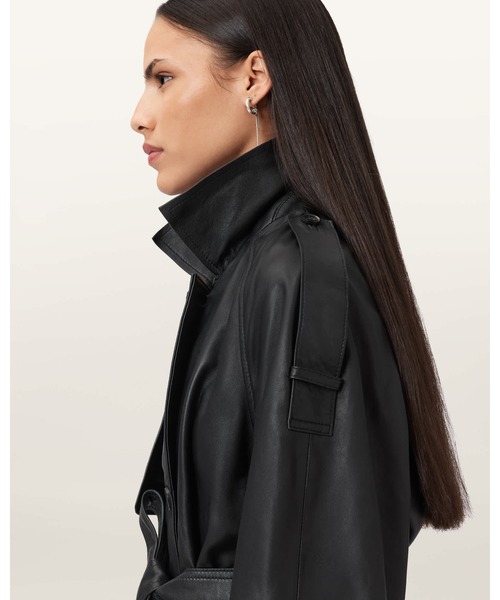 ALLSAINTS(オールセインツ)の「REED CROPPED LEATHER TRENCH | REED クロップド レザー トレンチ(トレンチコート・レディース・ブラック・S/M/XS)」の4枚目の写真