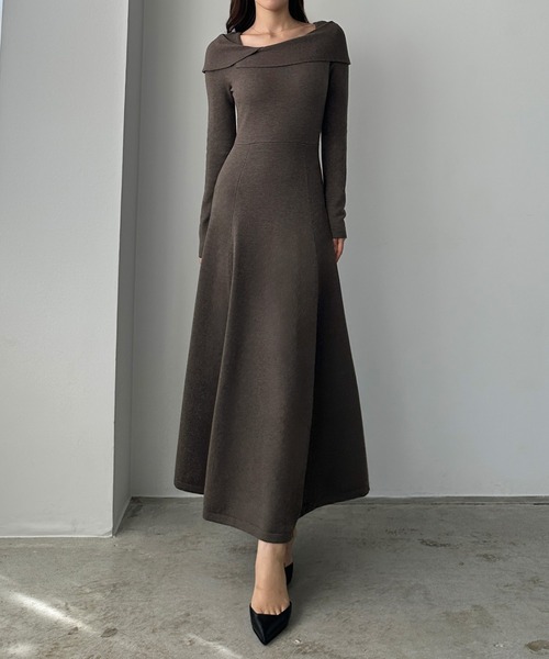 ♡あやめ♡Rene フレアーワンピース♡ セール】アシメオフショル風ニットフレアワンピ[高身長サイズMT/低身長