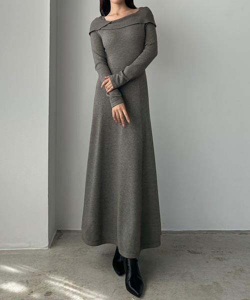 Louere アシメオフショル風ニットフレアワンピ　グレー　MT セール】アシメオフショル風ニットフレアワンピ[高身長サイズMT/低身長