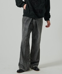 JOHN LAWRENCE SULLIVAN（ジョンローレンスサリバン）の「【JOHN LAWRENCE SULLIVAN】WASHED DENIM WIDE PANTS（デニムパンツ・メンズ）」