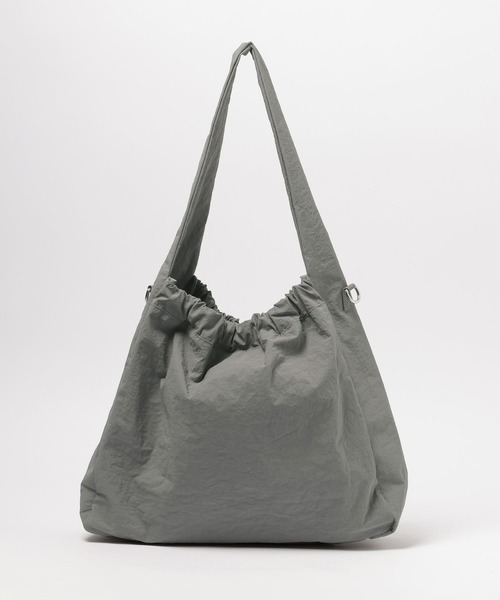 LEPSIM（レプシィム）の「チャーム付きギャザーショルダー　599317（ショルダーバッグ・レディース・ベージュ/グレー/ブラック・ONE SIZE）」の20枚目の写真