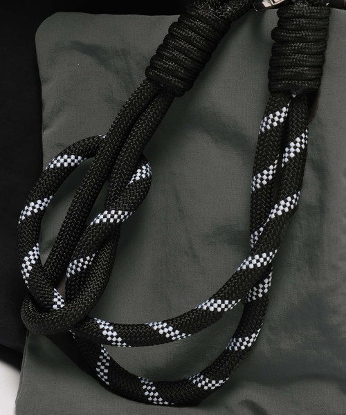 LEPSIM（レプシィム）の「チャーム付きギャザーショルダー　599317（ショルダーバッグ・レディース・ベージュ/グレー/ブラック・ONE SIZE）」の12枚目の写真