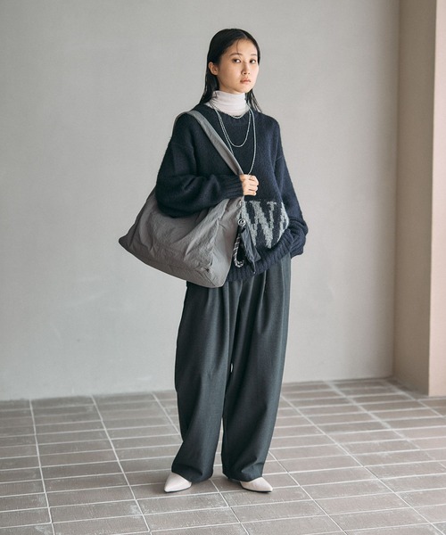 LEPSIM（レプシィム）の「チャーム付きギャザーショルダー　599317（ショルダーバッグ・レディース・ベージュ/グレー/ブラック・ONE SIZE）」の22枚目の写真