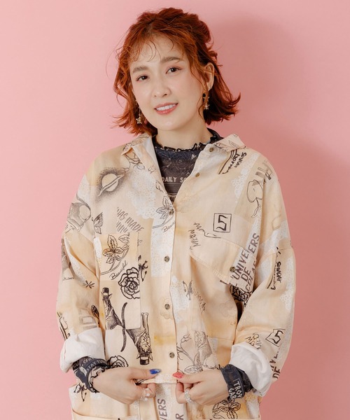 ScoLar（スカラー）の「153612：バイオ加工レースプリントシャツ（シャツ/ブラウス・レディース・ベージュ/カーキ・M）」の2枚目の写真