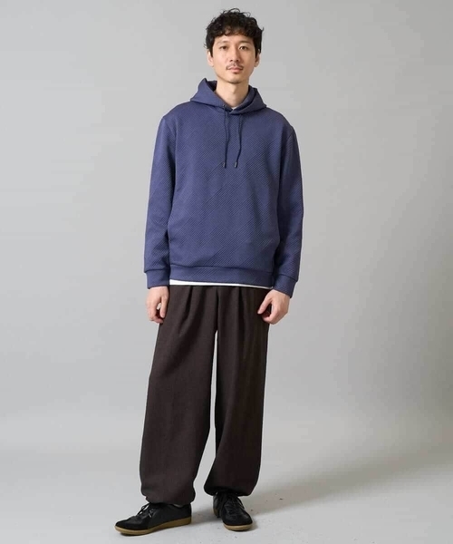 a.v.v（アーヴェヴェ）の「【イージーケア/毛玉になりにくい】幾何ジャカードプルオーバーパーカー【ストレッチ/洗濯機で洗える】（パーカー・メンズ・ブルー/ブラック/レッド/ライトグレー/ピンク/ダークインディゴブルー・46/48/50）」の19枚目の写真