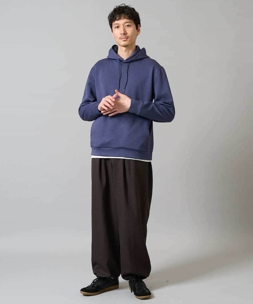 a.v.v（アーヴェヴェ）の「【イージーケア/毛玉になりにくい】幾何ジャカードプルオーバーパーカー【ストレッチ/洗濯機で洗える】（パーカー・メンズ・ブルー/ブラック/レッド/ライトグレー/ピンク/ダークインディゴブルー・46/48/50）」の20枚目の写真